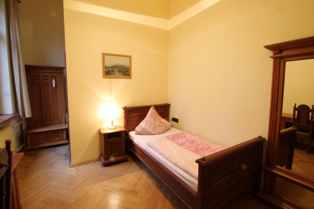 מלון גרימה Schloss Gattersburg מראה חיצוני תמונה
